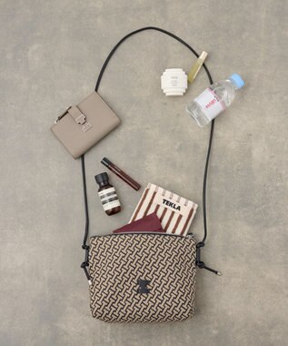 IACUCCI 【予約】モノグランマ ポーチSD JACQUARD/RUGA ブラック