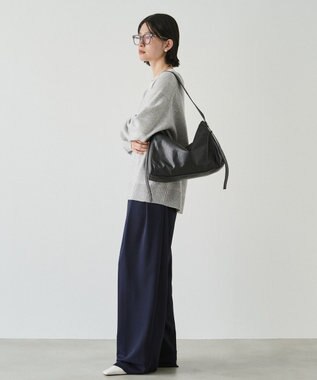 russet トライアングルショルダーバッグ(CE-1675) Black