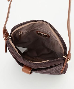 LA BAGAGERIE グリッドキルティングショルダー ワイン