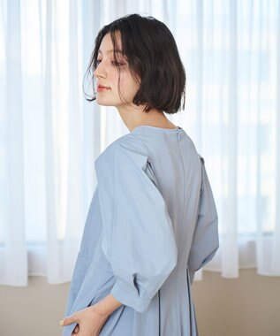 #Newans 【撥水加工/洗濯機可能】〈小柄さんにお勧め〉パフスリーブフレアワンピース ブルーグレー