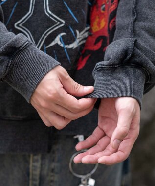 WEGO 【ユニセックス着用ITEM】ヴィンテージグラフィックドッキングプルオーバー 柄1