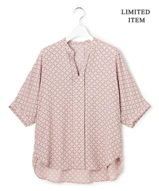 ICB L 【先行予約・WEB限定】BackSatinAmunzen 5分袖キーネックブラウス ヘイズピンク×スクエアビット柄