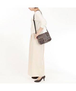 IBIZA ディーア　ショルダーバッグ 黒