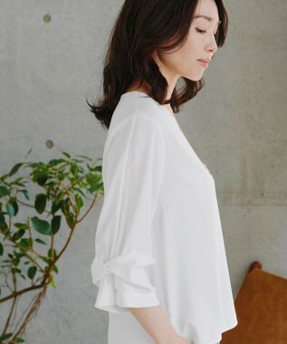 Tiaclasse 【洗える】ねじりリボン袖ブラウス オフホワイト