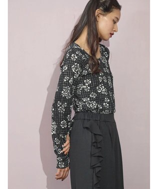 Green Parks ■ＥＳＣＡＲ　Ｕネッククレープカットプルオーバー Flower Black