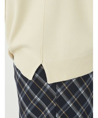 earth music&ecology アンチピリングバックスリットプルオーバー Ivory