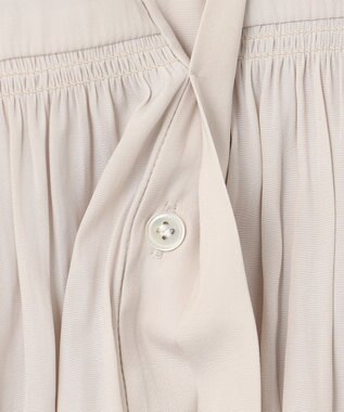 組曲 L 【WEB限定】ギャザーライトデシン ブラウス アイボリー系