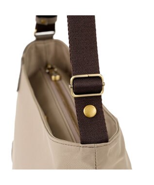 IBIZA ディアリオ　ナイロン　ショルダーバッグ ベージュ