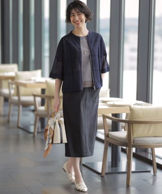 J.PRESS LADIES 【着こなしのポイントに】Traditional print  スクエア スカーフ キャメル系