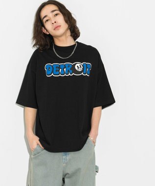 WEGO 【ユニセックス着用ITEM/ネックレス付き】アクセ付きグラフィックT（S） ブラック