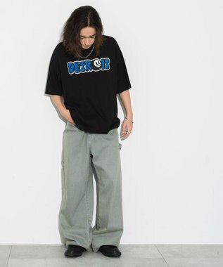 WEGO 【ユニセックス着用ITEM/ネックレス付き】アクセ付きグラフィックT（S） ブラック