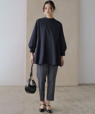 組曲 L ハンサムツイルテーパード パンツ グレー系