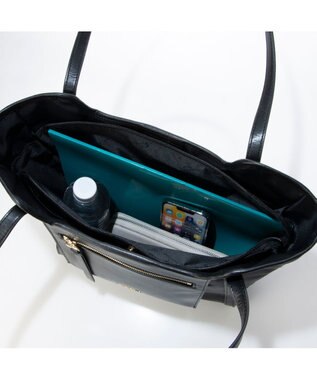 LA BAGAGERIE リサイクルレザー　フラップA4トート ブラック