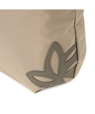 IBIZA ディアリオ　ナイロン　ショルダーバッグ ベージュ