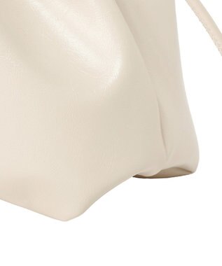 earth music&ecology マルチWAY巾着バッグ Ivory