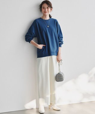 23区 【洗える】サテン ロングスリーブ Tシャツ アイボリー系