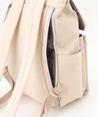 Y'SACCS 木村多江×Y'SACCS フラップポケットリュックサック アイボリー