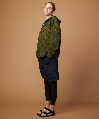 JOSEPH ABBOUD MOUNTAIN 【CREA掲載・ウエストストレッチ・ECO撥水・軽量】アウトドアイージーショーツ ネイビー系