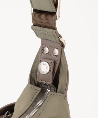 Y'SACCS 【ナイロンタフタ×リサイクルレザー】デイリーポシェット カーキ