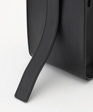 ICB フォンポシェット ブラック系