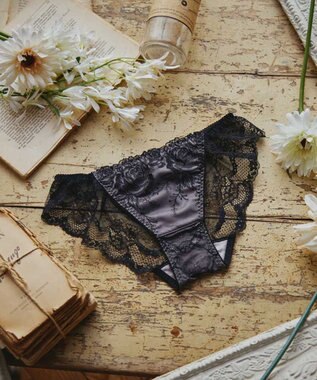 San-ai Resort（三愛水着楽園） エレガントコレクション2402バックレースショーツ 【northerly】 ブラック