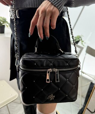 WEGO メタルパーツキルティングバニティショルダー ブラック