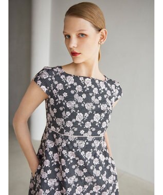 TOCCA 【大人百花掲載】DOUBLE FACE PEARL EARRINGS イヤリング ゴールド系