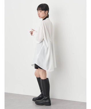 earth music&ecology バックデザインシャツ Off White