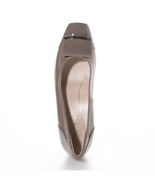 Riz raffinee <Riz raffinee>【レイン対応】スクエアトゥレインパンプス ダークベージュエナメル