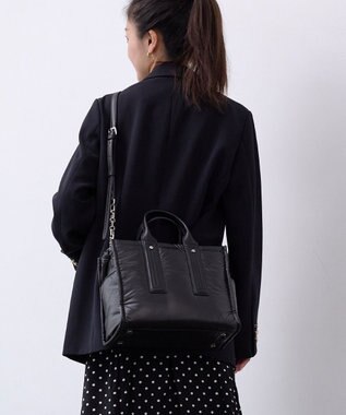 TOPKAPI 【TREASURE TOPKAPI】メタリック パデット ショルダー付 トートバッグ ブラック