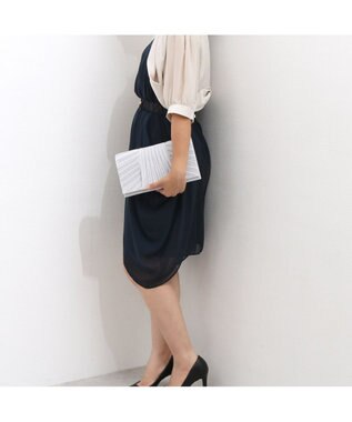 UNBILLION カシュカシュ cachecache / チェーンショルダー付きクラッチバッグ シルバー