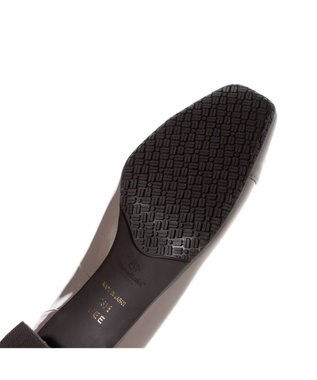 Riz raffinee <Riz raffinee>【レイン対応】スクエアトゥレインパンプス ダークベージュエナメル