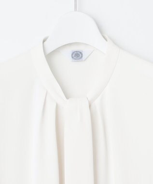J.PRESS LADIES S 【洗える】パウダージョーゼット ボウタイ バンドカラー ブラウス ホワイト系