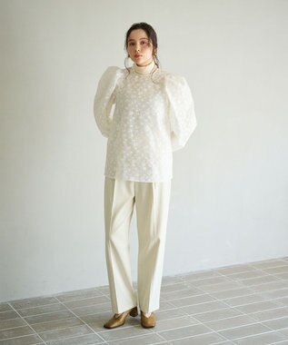 #Newans シアーパフスリーブブラウス ホワイトフラワー