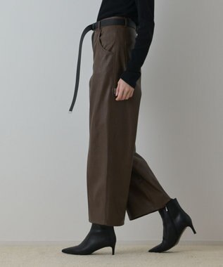 GRACE CONTINENTAL カーブフェイクレザーパンツ ブラウン