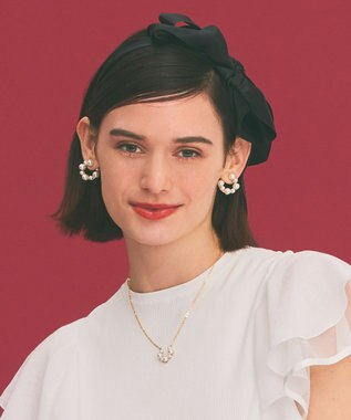 TOCCA FRILL PEARL HORSE SHOE NECKLACE ネックレス ゴールド系