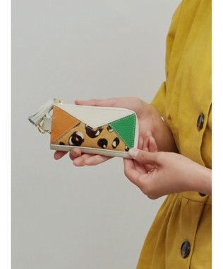 UNBILLION perche サスティナブルハラコミックスキーケース アイボリーレオパード