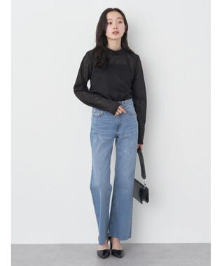 earth music&ecology セルフカットフレアデニムパンツ Light Indigo