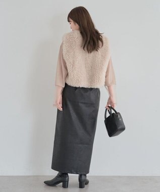 Green Parks ・ＥＬＥＮＣＡＲＥ　ＤＵＥ　シープファーショートベスト Light Beige