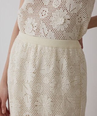 GRACE CONTINENTAL クロシュ刺繍スカート ホワイト