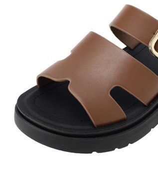Green Parks カッティングベルトサンダル Brown