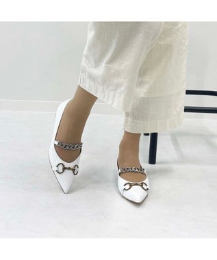 MODE ET JACOMO <MODE ET JACOMO>ポインテッドトゥメリージェーンパンプス ホワイト