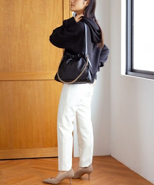 組曲 ギャザーワンショルダーハンドバッグ ブラック系