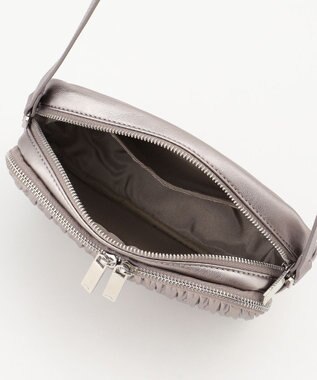 LA BAGAGERIE ランダムプリーツショルダーバッグ ガンメタリック