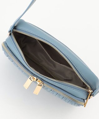 LA BAGAGERIE ランダムプリーツショルダーバッグ ライトブルー