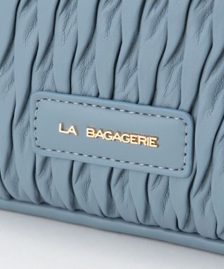 LA BAGAGERIE ランダムプリーツショルダーバッグ ライトブルー