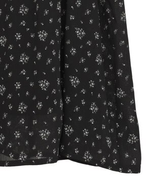 earth music&ecology マジョリカプリーツ半袖ブラウス Flower Black