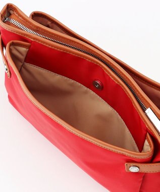 LA BAGAGERIE 【撥水ナイロン】ベーシックポシェット レッド