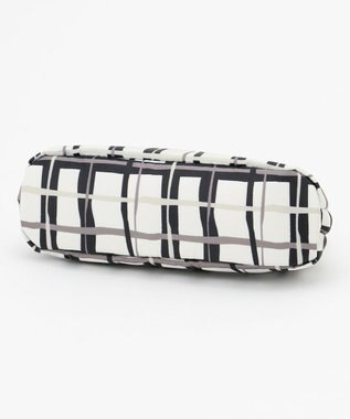 Y'SACCS 総柄プリントハーフムーンポーチ ブラック