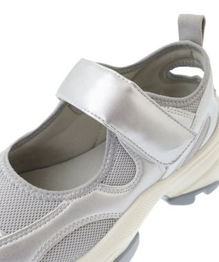 Green Parks ＲＵＰＩＳ．　厚底ベルトスニーカー Silver